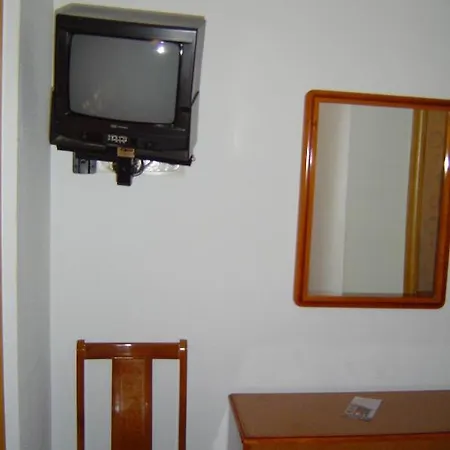 Hotel Lazaro 3*