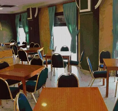 Hotel Lazaro 3*